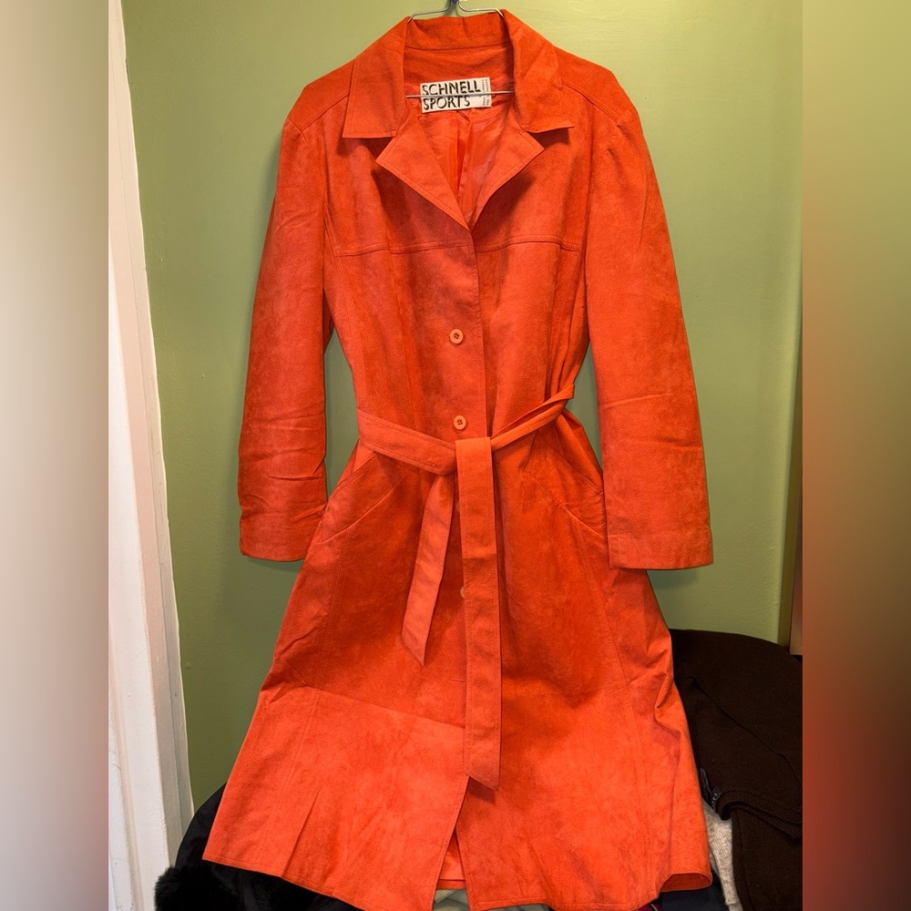 Vintage Saks fifth Avenue ultra suede coat